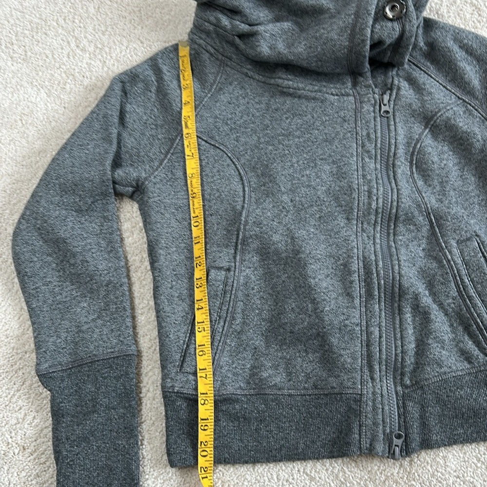 Zella Bomber Style Jacket-EUC!! - Picture 10 of 10